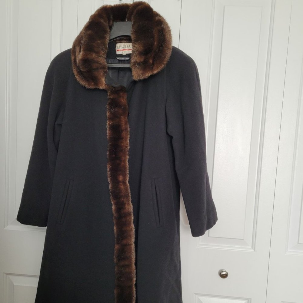 ERACLEA vintage wool & cashmere coat size 12. Made in Canada